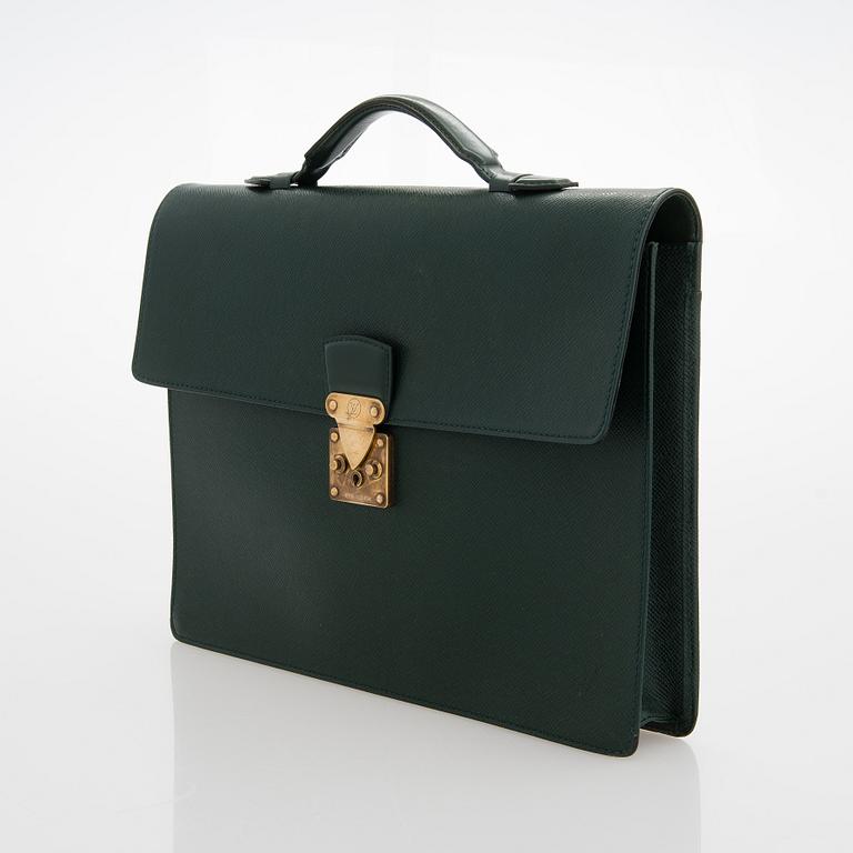 Louis Vuitton, A Taiga leather 'Minuto' Briefcase.