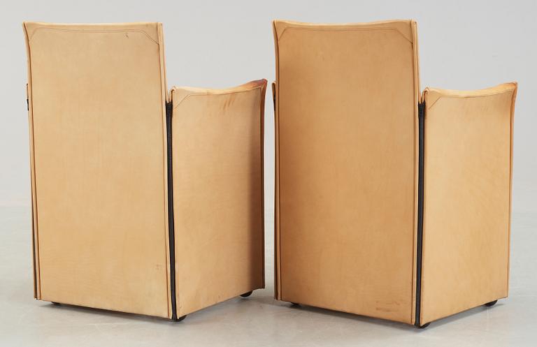 KARMSTOLAR, ett par, "Break", Mario Bellini, Cassina, modellen formgiven 1976.