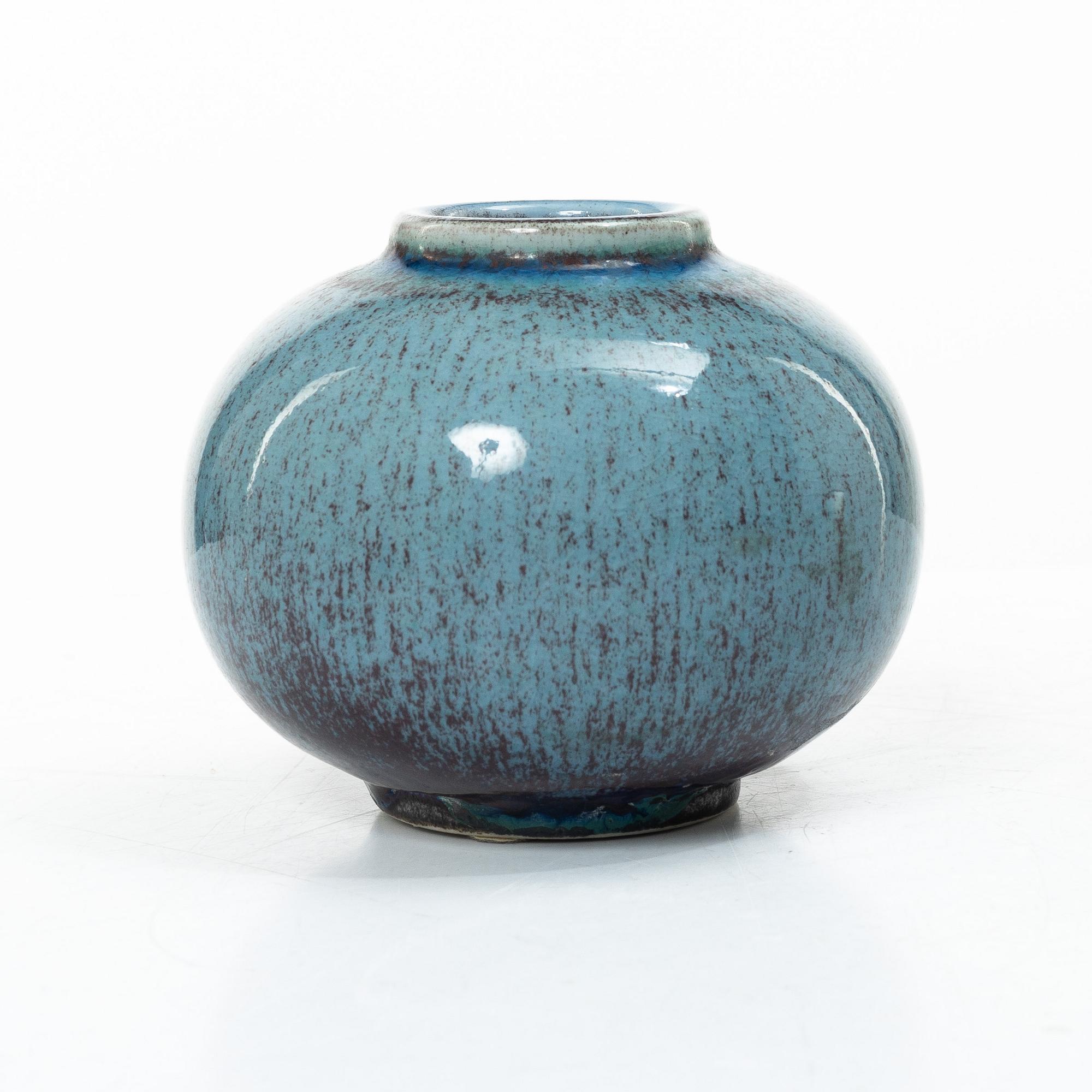 Sven Wejsfelt, a vase, Gustavsberg Studio, 1982.