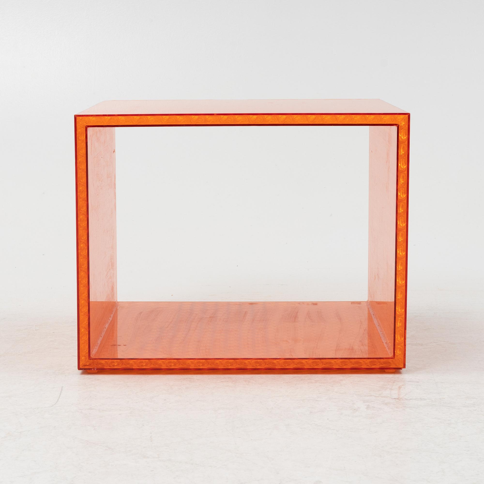 Claesson Koivisto Rune, sidobord.