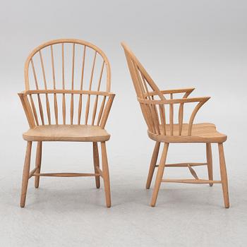 Frits Henningsen, a set of eight Windor chairs, Carl Hansen & Søn, Denmark.