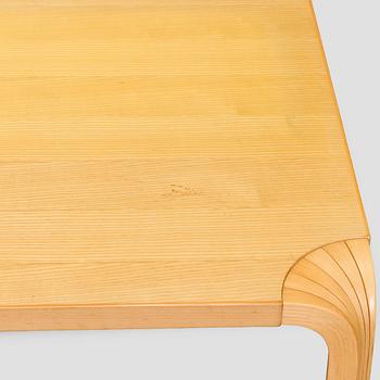 Alvar Aalto, sohvapöytä, malli MX800A, Artek 1900-talets slut.