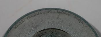 VAS/GLASSKULPTUR, sign. Heikki Orvola, Nuutajärvi Notsjö. 1900-talets senare hälft.