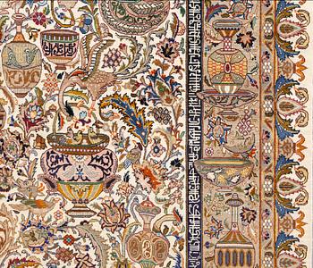 Matta, figural Kashmar, ca 393 x 293 cm.