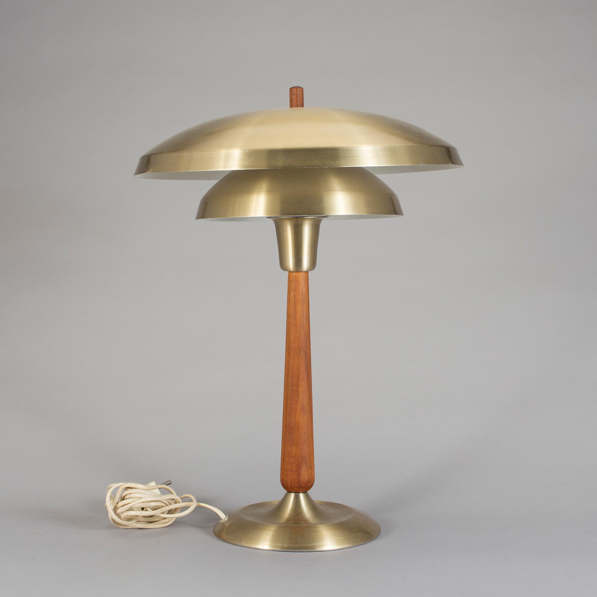 BORDSLAMPA, 1900-talets mitt.