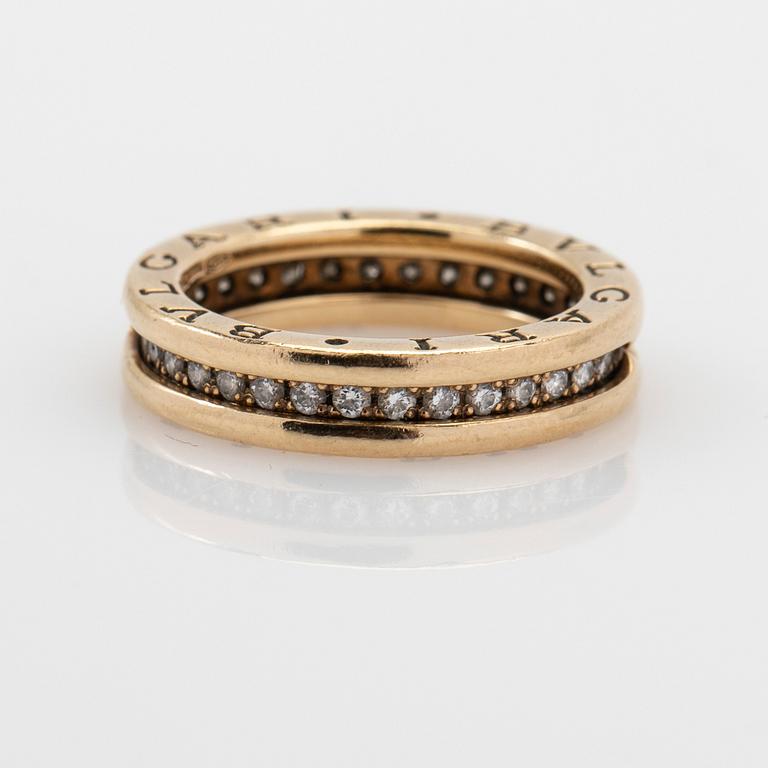 Bulgari, ring, 18k guld med briljantslipade diamanter.