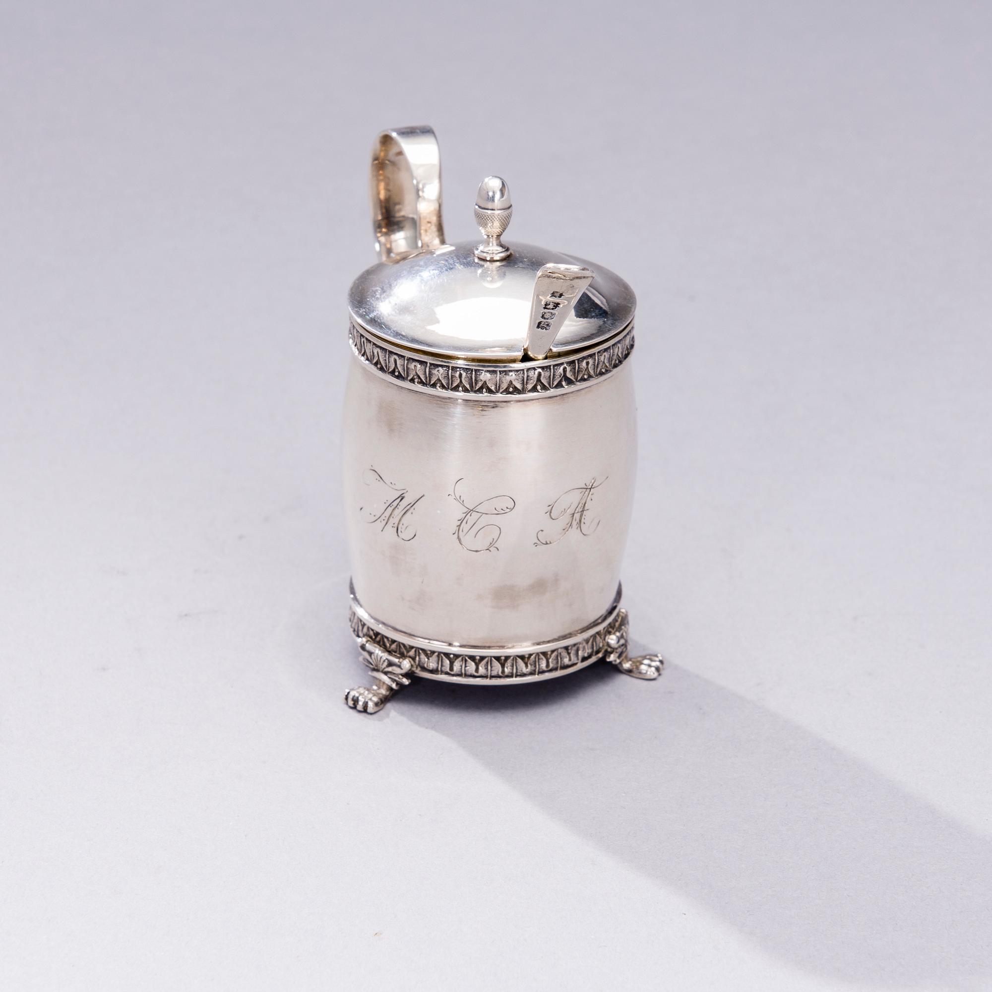 SENAPSKANNA, silver, Petter Adolf Sjöberg (1798-1833), Stockholm 1825. SKED, silver, London 1902. Tot. vikt 102 g.