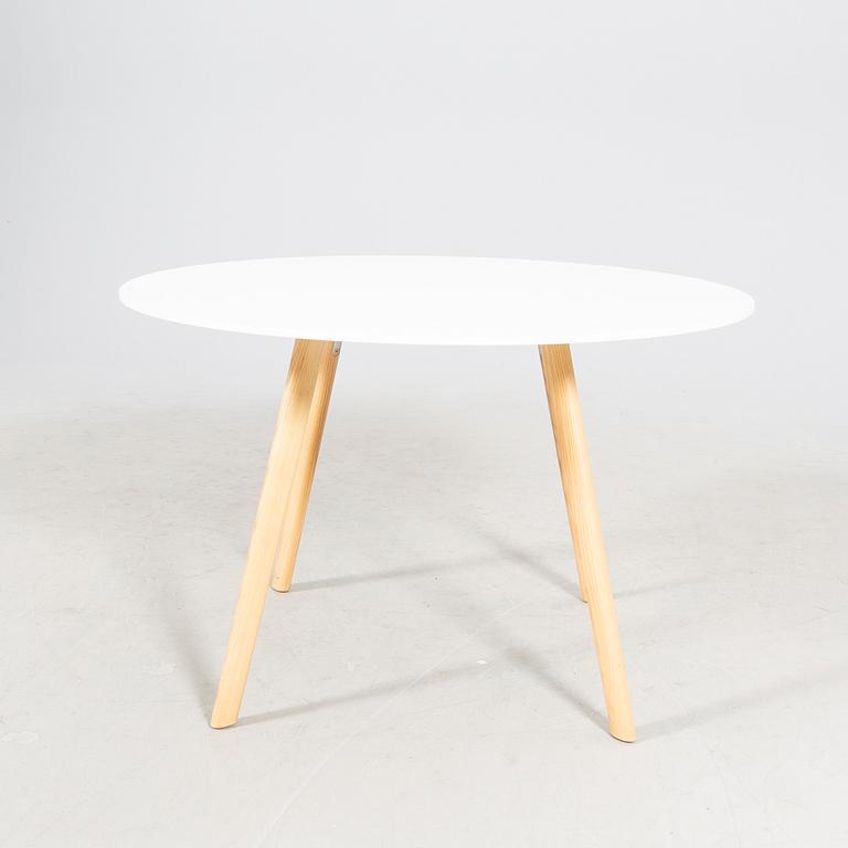 Ronan & Erwan Bouroullec, table 'Pilo' for Magis Italy 2010s.