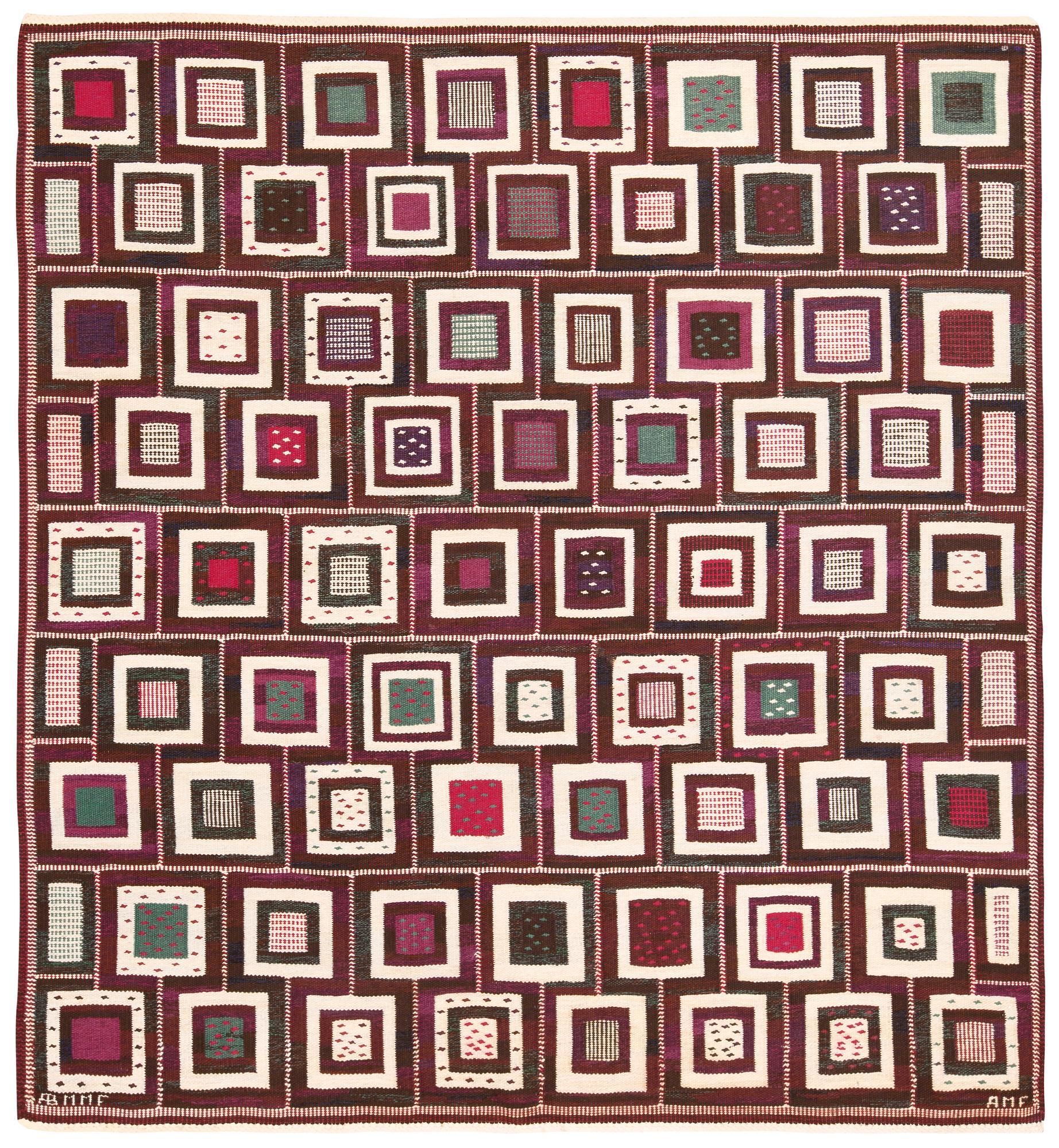 CARPET. "Tvistrutan". Rölakan (flat weave). 256 x 238,5 cm. Signed AB MMF AMF.