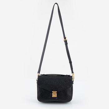 Louis Vuitton, väska, "Pochette Metis", 2017.