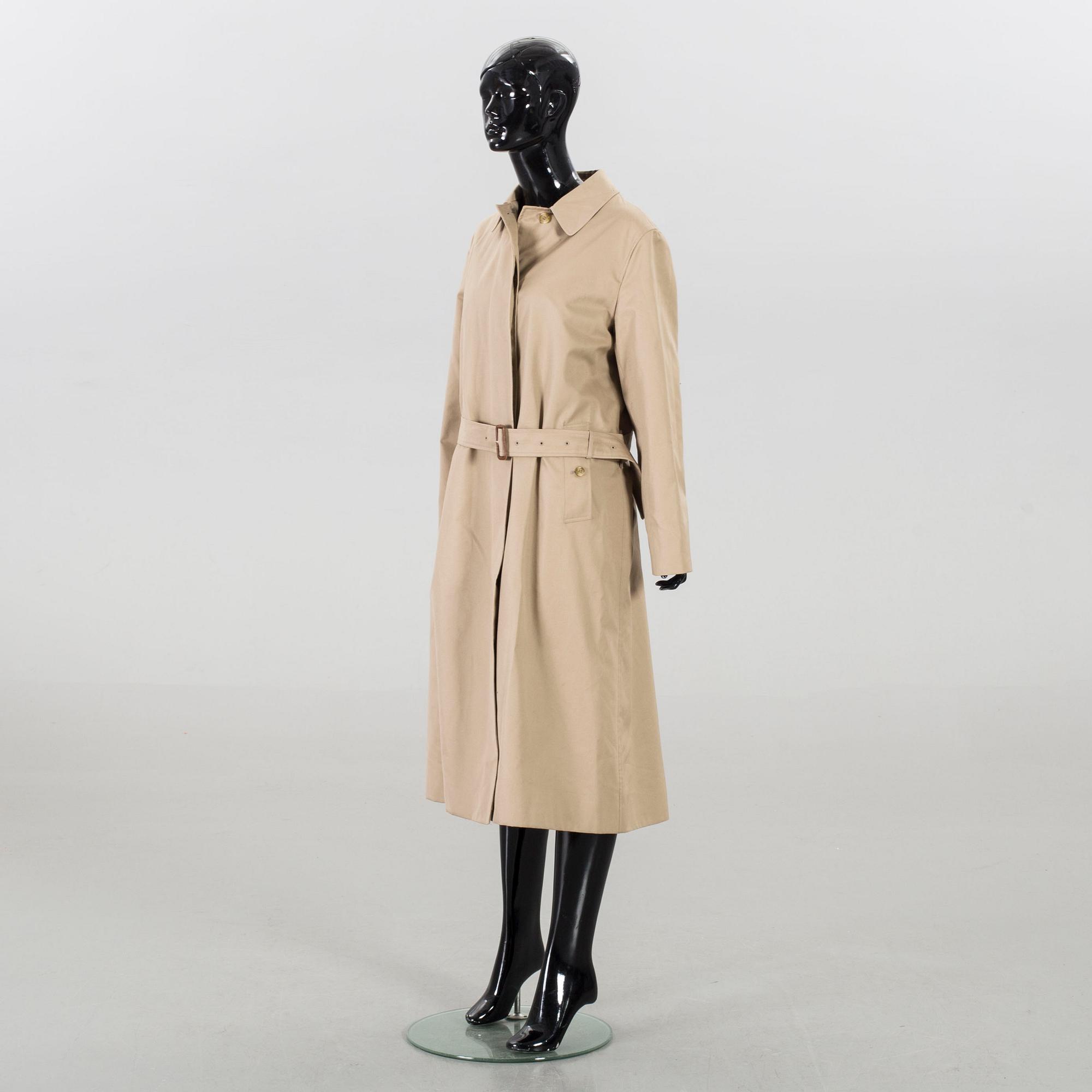 BURBERRY coat size UK 16. Bukowskis