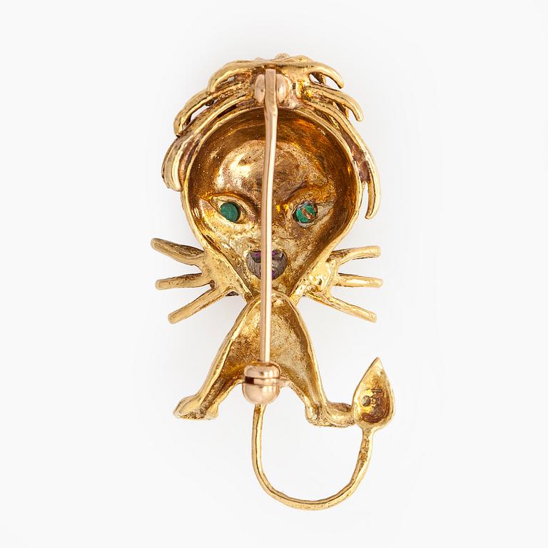 Brosch, 16,5K guld med rubin, smaragder och diamanter.