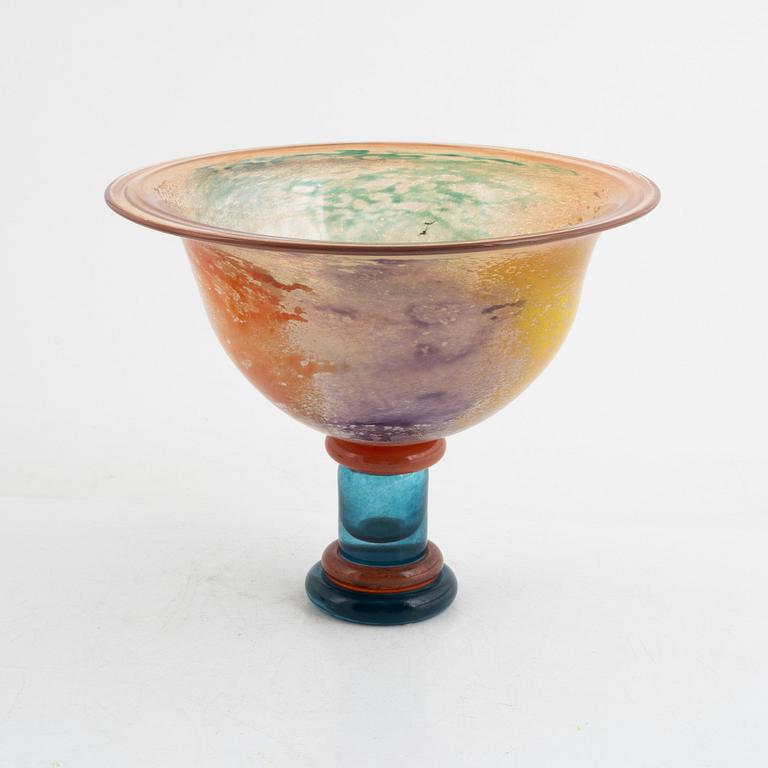 Kjell Engman, skål på fot, glas, Artist Collection, Kosta Boda.