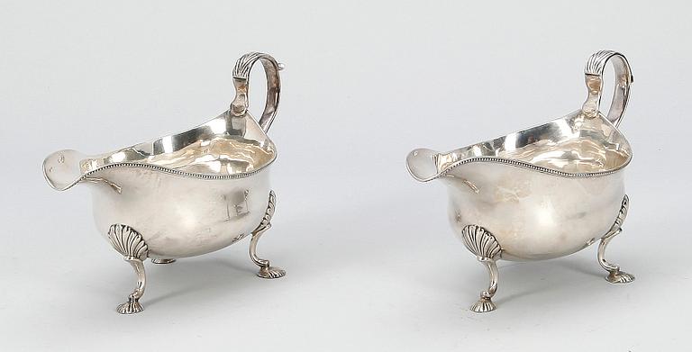 SÅSSNIPOR, ett par, London 1783. Totalvikt 460 gr.