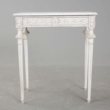 BORD, gustaviansk stil, 1900-talets början.