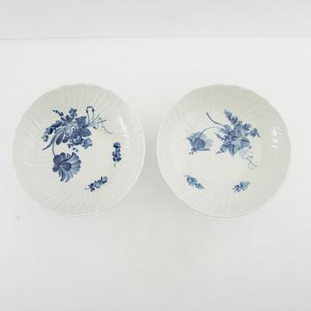 Service approximately 140 pieces "Blue Flower" Royal Copenhagen Denmark 20th century porcelain.