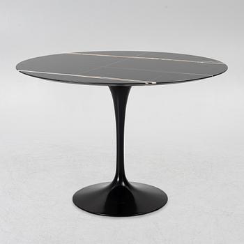 Eero Saarinen, dining table, "Tulip", Knoll Studio.