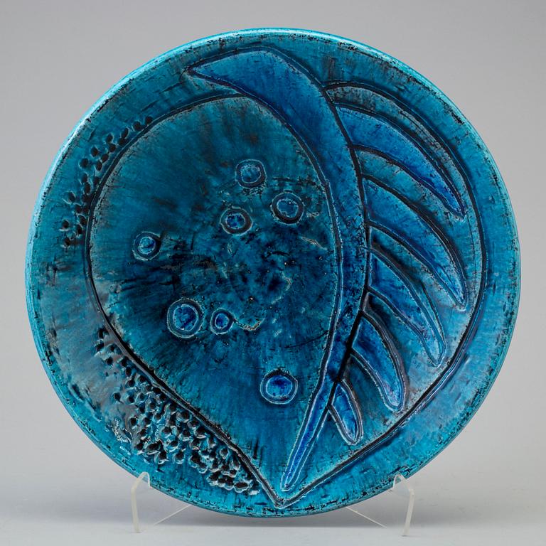 A Charlotte Hamilton stoneware bowl from Rörstrand, 1960s.