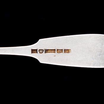 PARTI SILVERBESTICK, 56 delar, finska stämplar, n. 1920-tal. Tot vikt 638 g.