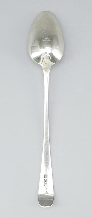 RAGUSKED, silver, London 1787. Vikt ca 80 gram.
