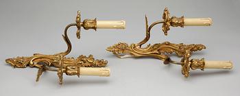 APPLIQUER, ett par, rokokostil, 1900-talets mitt.