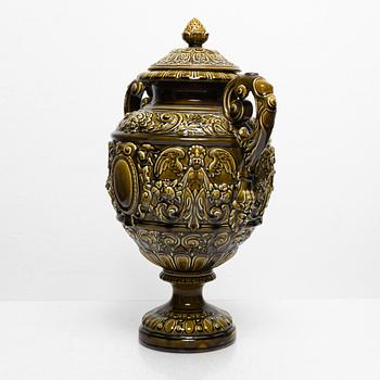 Rörstrand, a neo-renaissance majolica urn with cover, Sweden, second half of the 19th century.