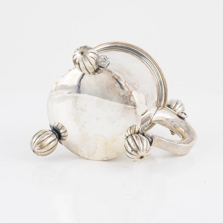 Dryckeskanna, barockstil, TESI, Göteborg, 1952.