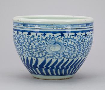 YTTERFODER, porslin, Kina 1900-tal.