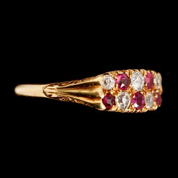 RING, 18 k guld, 5 briljantslipade diamanter, 5 rubiner.