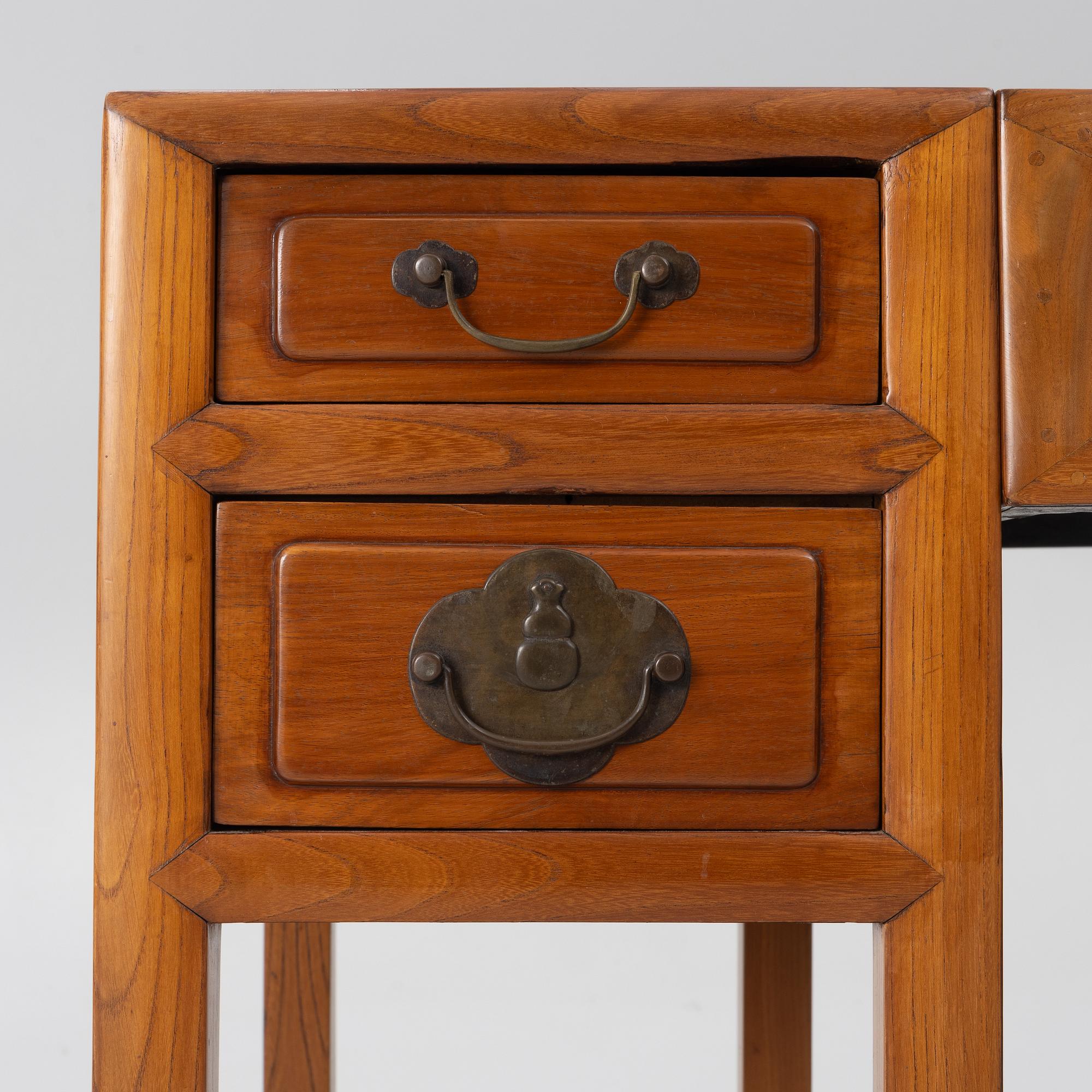 Skrivbord, Kina, sen Qingdynasti.