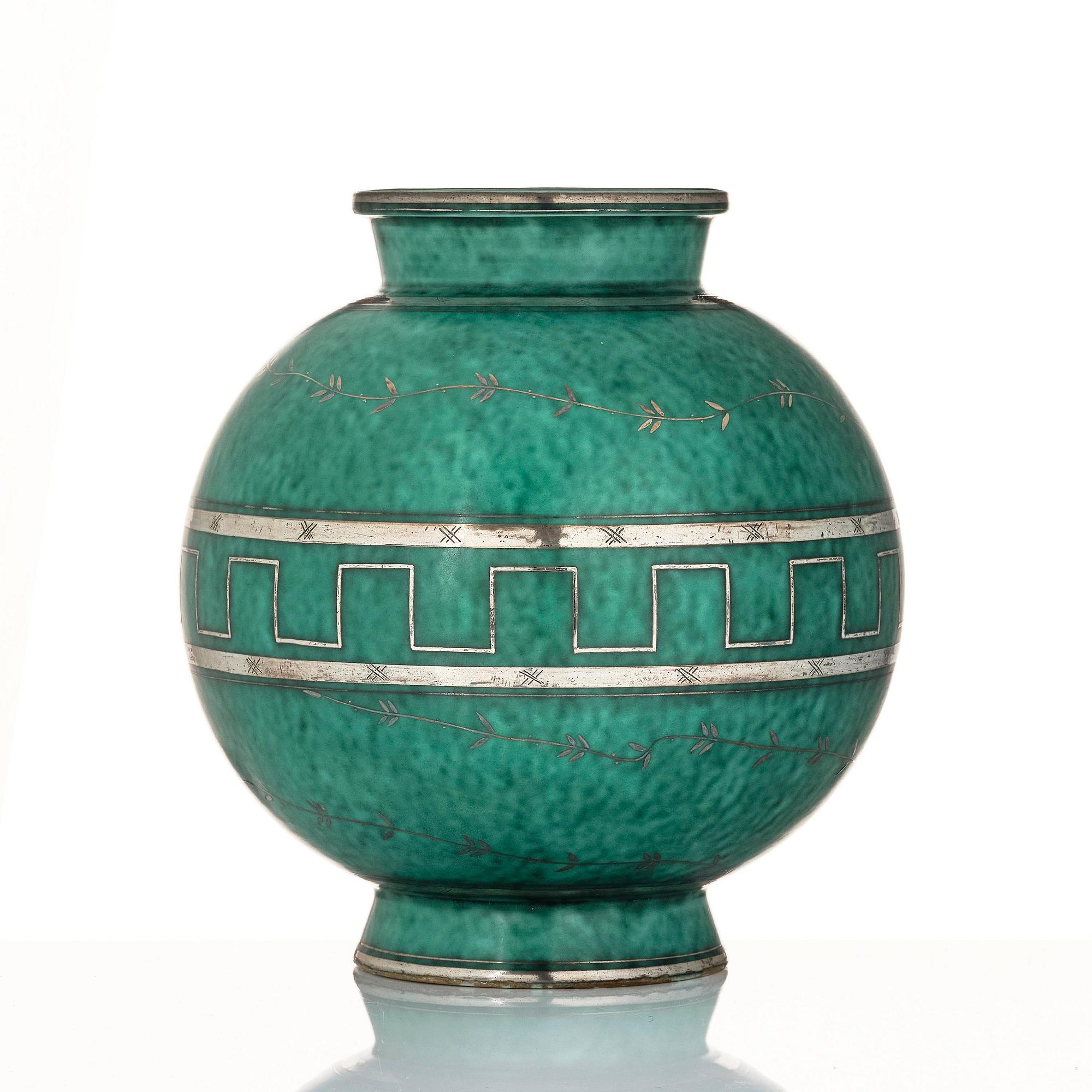 Wilhelm Kåge, an Argenta ceramic vase, Gustavsberg 1935.