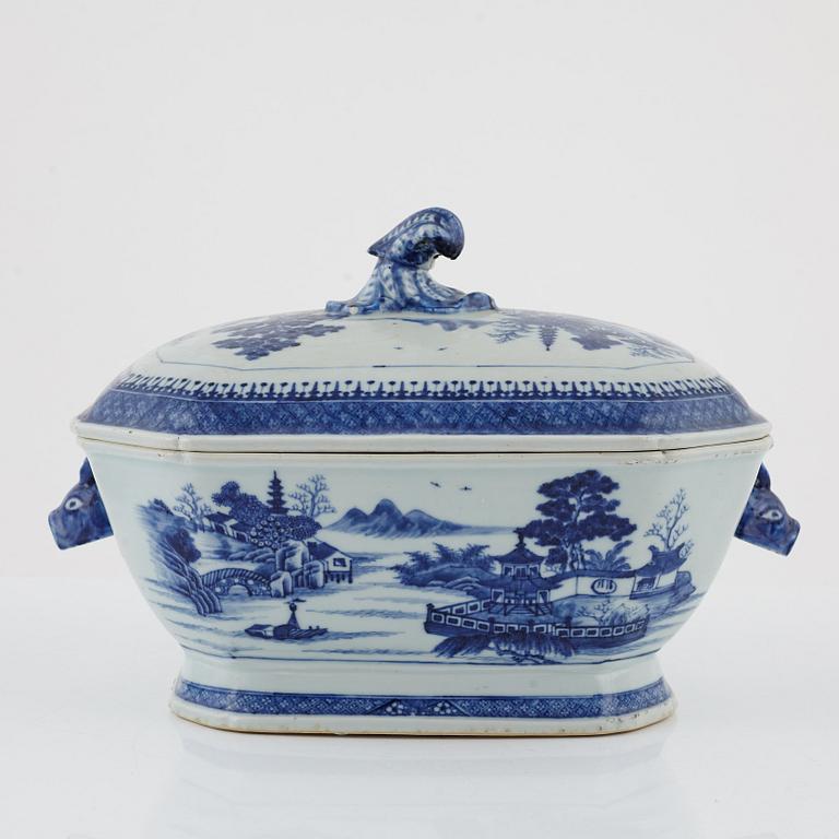 A blue and white tureen with cover, a plate and a butter tureen with cover and stand, China, 18th and 19th century.