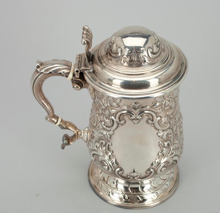 TUOPPI, hopeaa, Lontoo 1794, Englanti. Kok. paino n. 973 g.