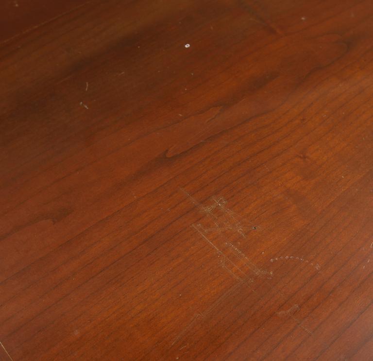 SKRIVBORD, gustaviansk stil, 1900-talets andra hälft.