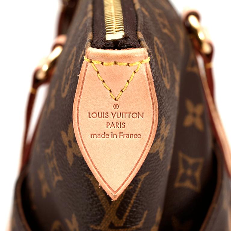 LOUIS VUITTON, a monogram canvas "Totally MM" bag.