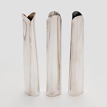 Tapio Wirkkala, Maljakoita, 3 kpl, TW 36, hopeaa, Kultakeskus, Hämeenlinna 1965, 1970 ja 1979.