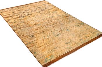 A modern design Moroccan carpet, a. 292 x 199 cm.