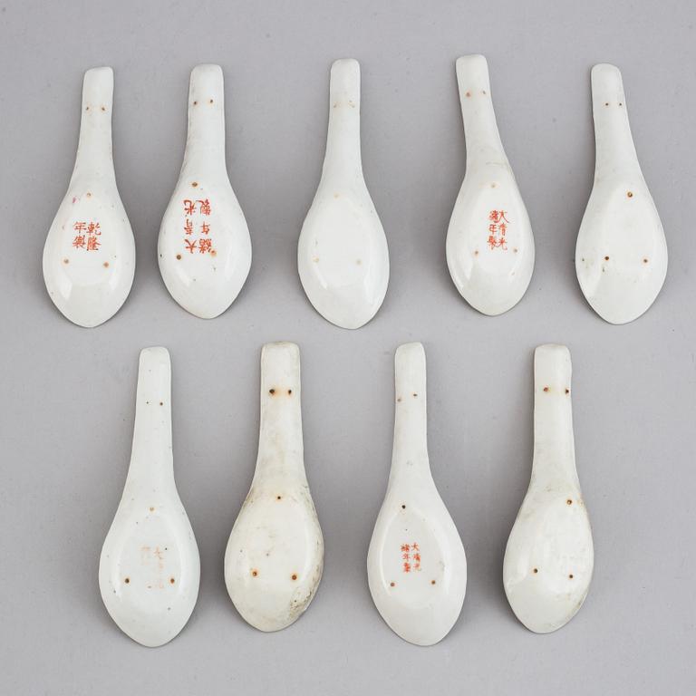 A group of 45 Chinese spoons, 20th Century.