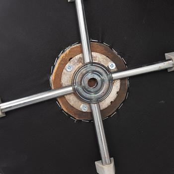 Arne Jacobsen, six 'Series 7' chairs, Fritz Hansen, Denmark, 1967 and later.