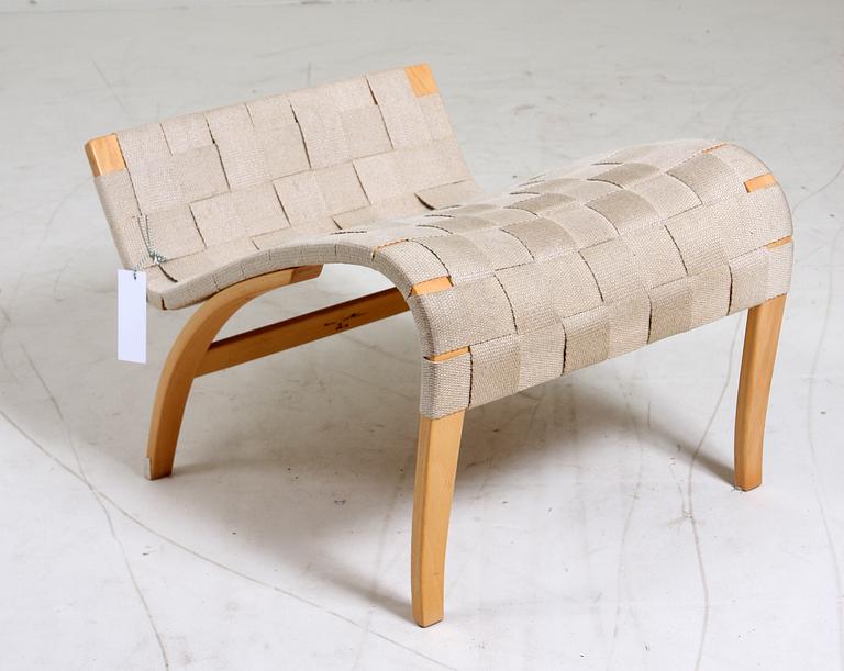 FOTPALL, "Pernilla", design Bruno Mathsson.