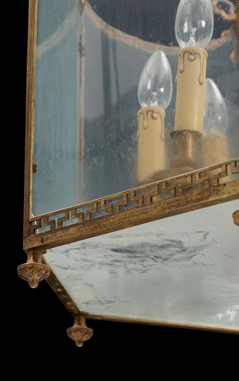 TAKLYKTA, mässing och glas, Louis XVI-stil, 1800/1900-tal. H 82.