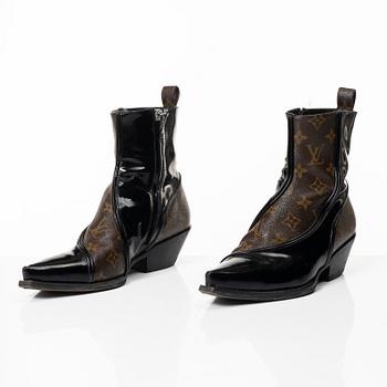 Louis Vuitton, boots, storlek 37.