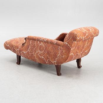 A chaise longue, second half of the 19th Century.