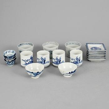 PARTI, porslin, 20 delar, Japan samt Korea. 1800-tal.