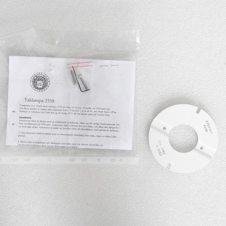 Josef Frank, taklampa, modell 2358, Firma Svenskt Tenn.