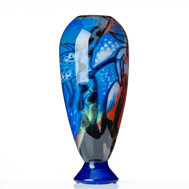 Ulrica Hydman-Vallien, a unique "graal" glass vase, Kosta Boda, Sweden.