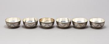 SKÅLAR, 6 st, silver, orientaliska, 1900-tal. Tot. v. ca 870 g.