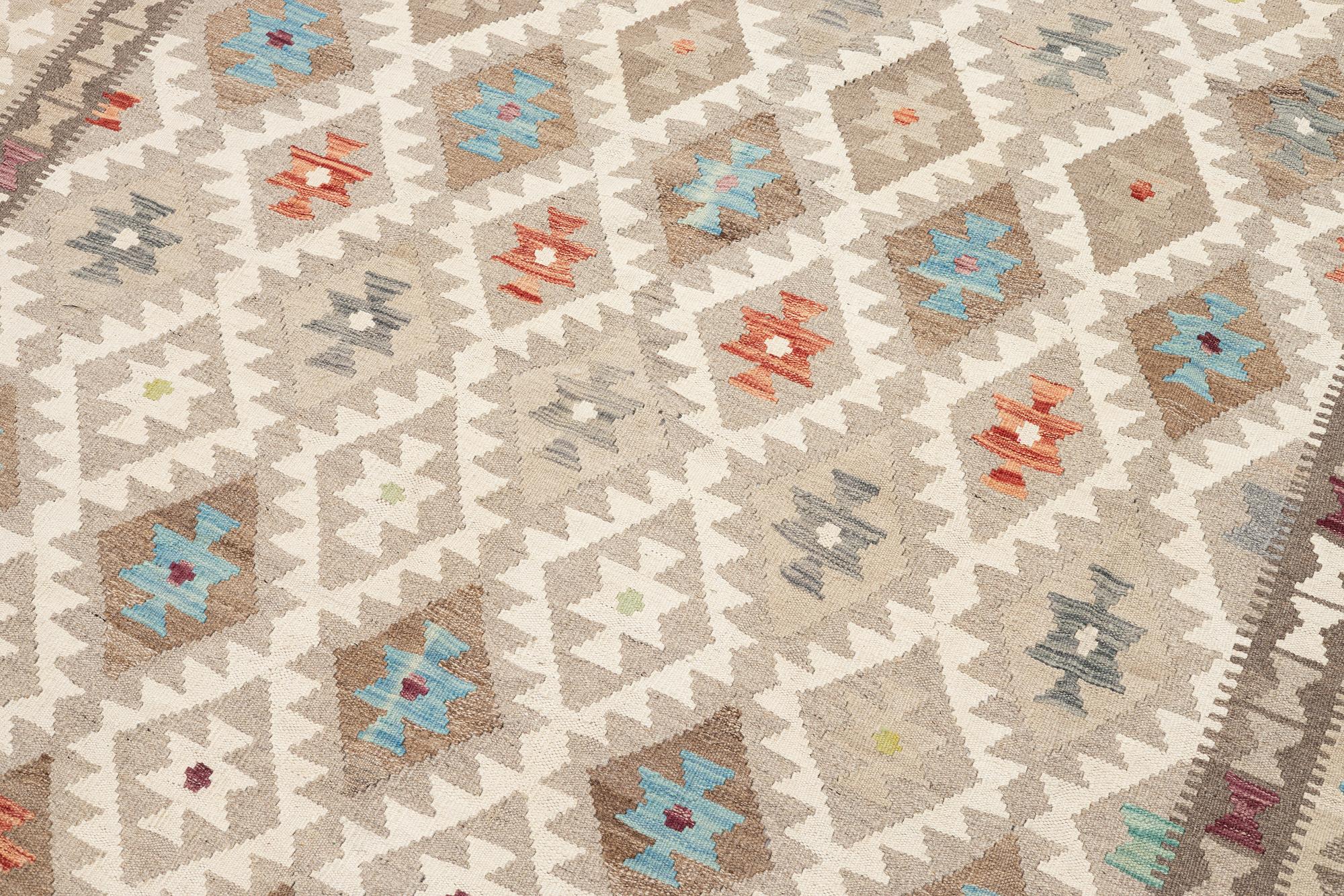 Kelim, modern, ca 292 x 210 cm.