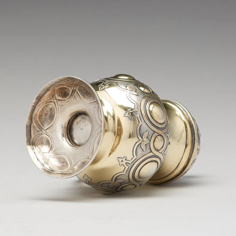 Dryckeskanna, silver, icke identifierad mästarstämpel, S:t Petersburg 1864.