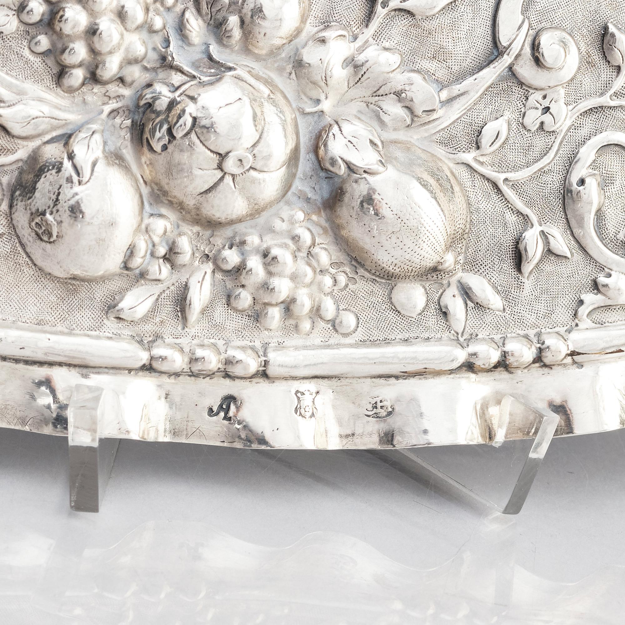 Christian Henning, presenterfat, silver, Stockholm 1713. Barock.